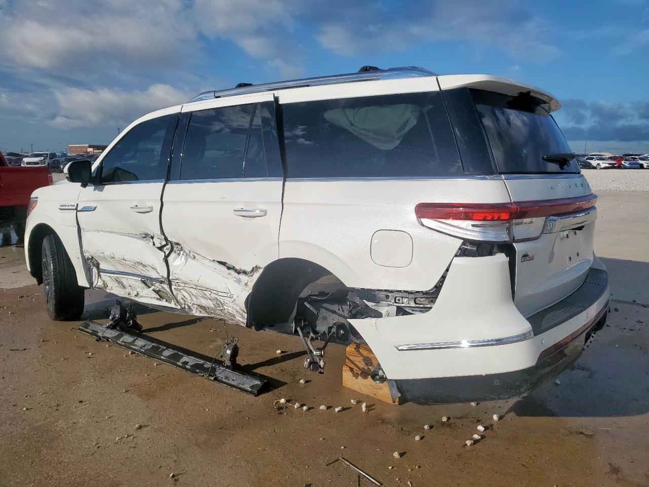 LINCOLN NAVIGATOR