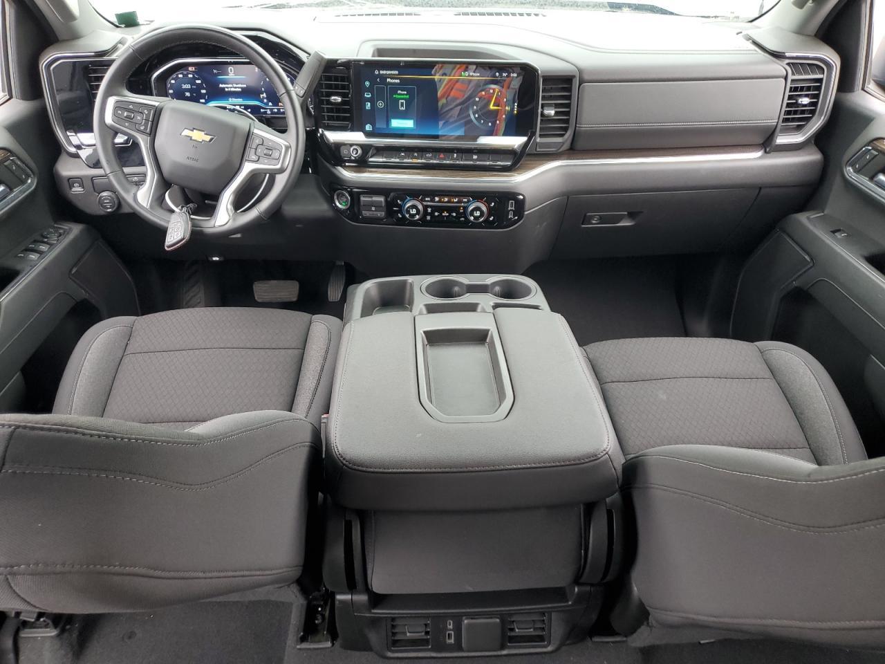 CHEVROLET SILVERADO
