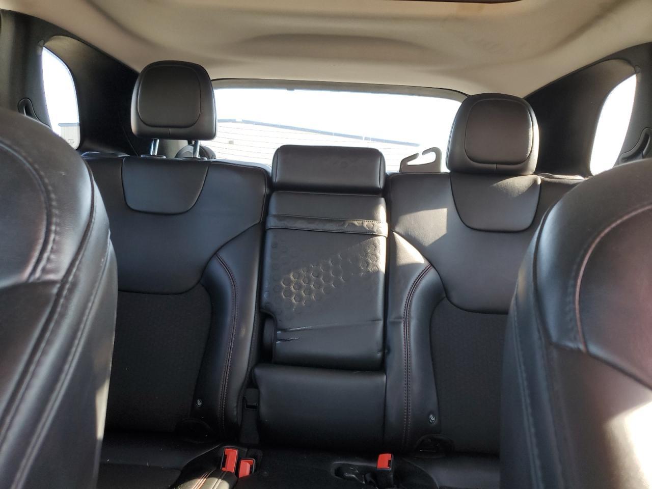 2019 JEEP CHEROKEE — фото 10