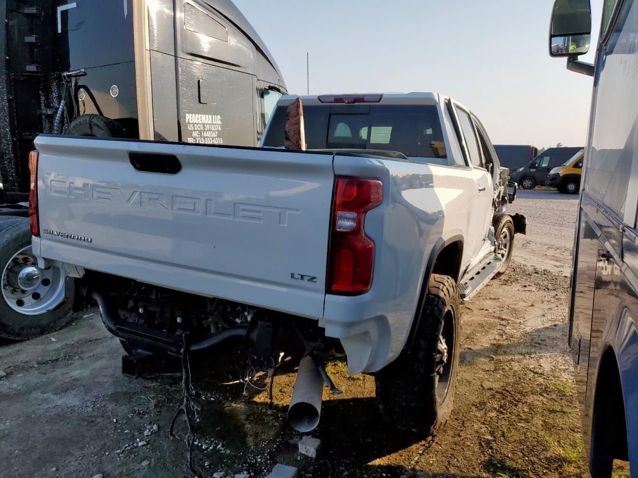 CHEVROLET SILVERADO