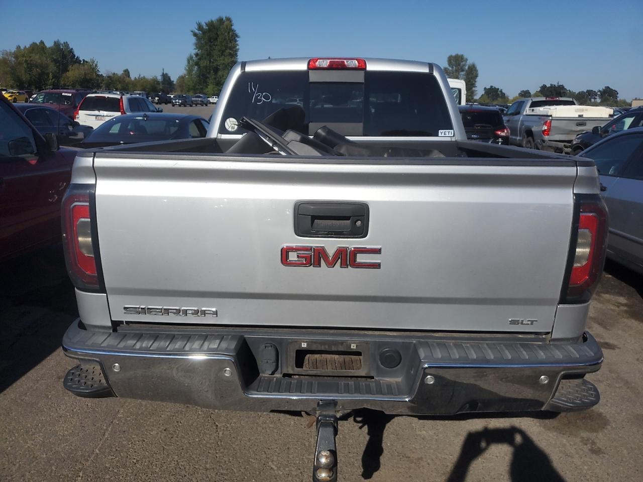 GMC SIERRA