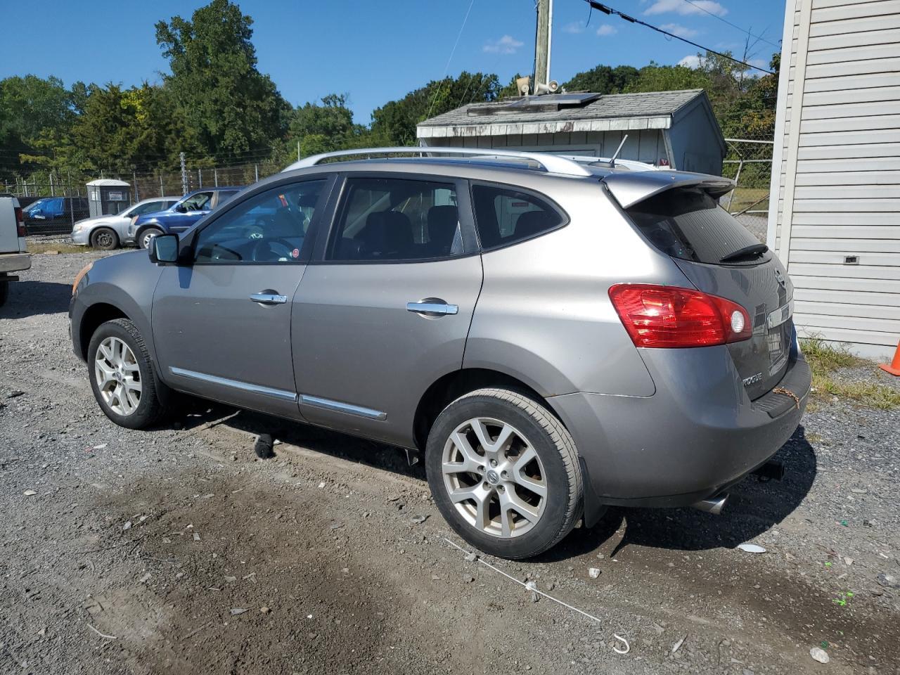 2013 NISSAN ROGUE — фото 2