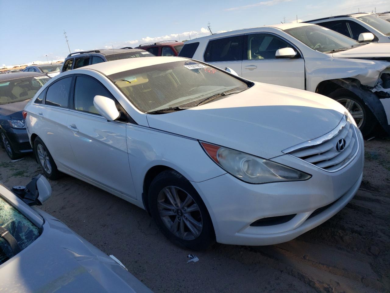 2011 HYUNDAI SONATA — фото 4