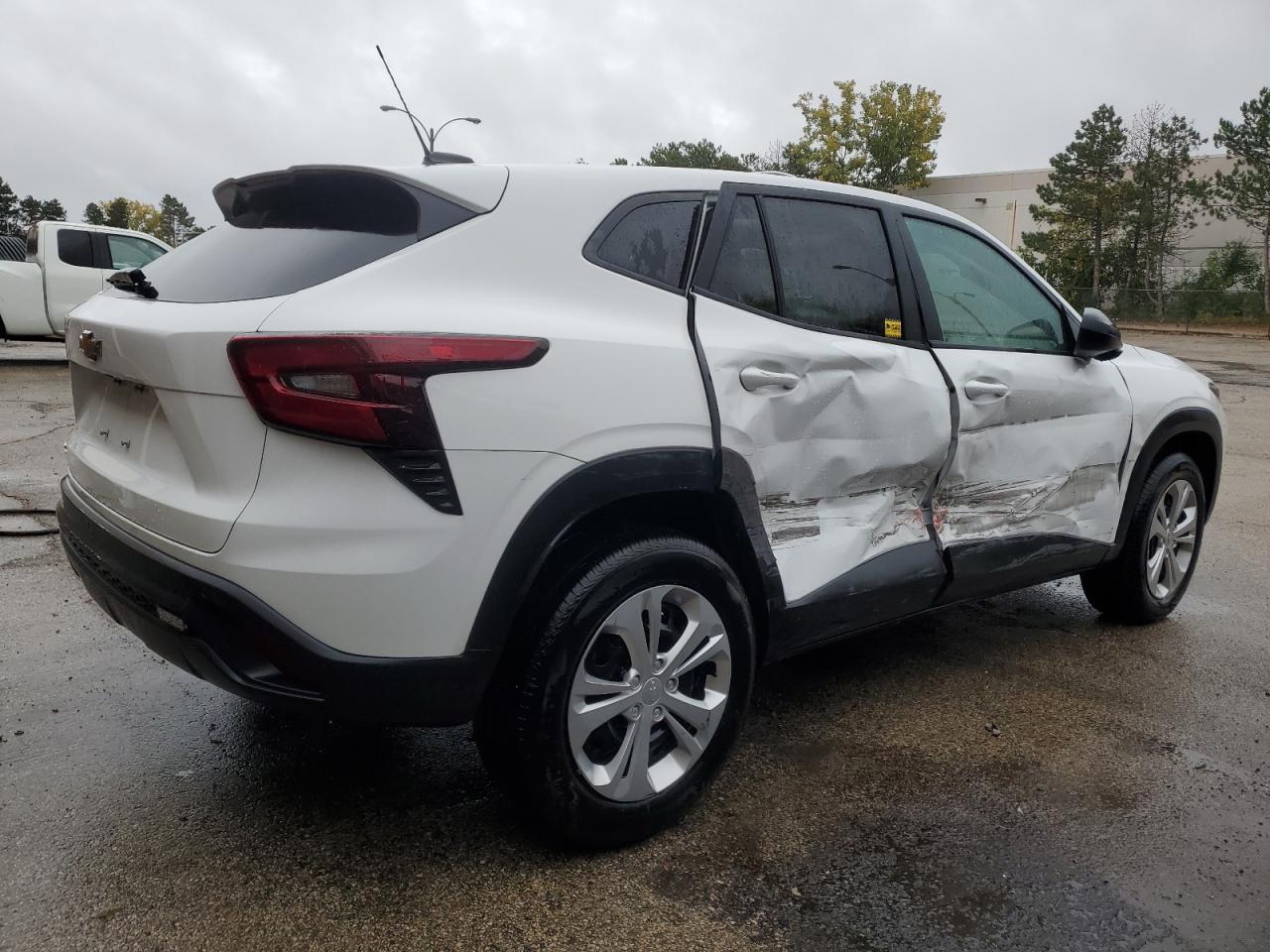 CHEVROLET TRAX