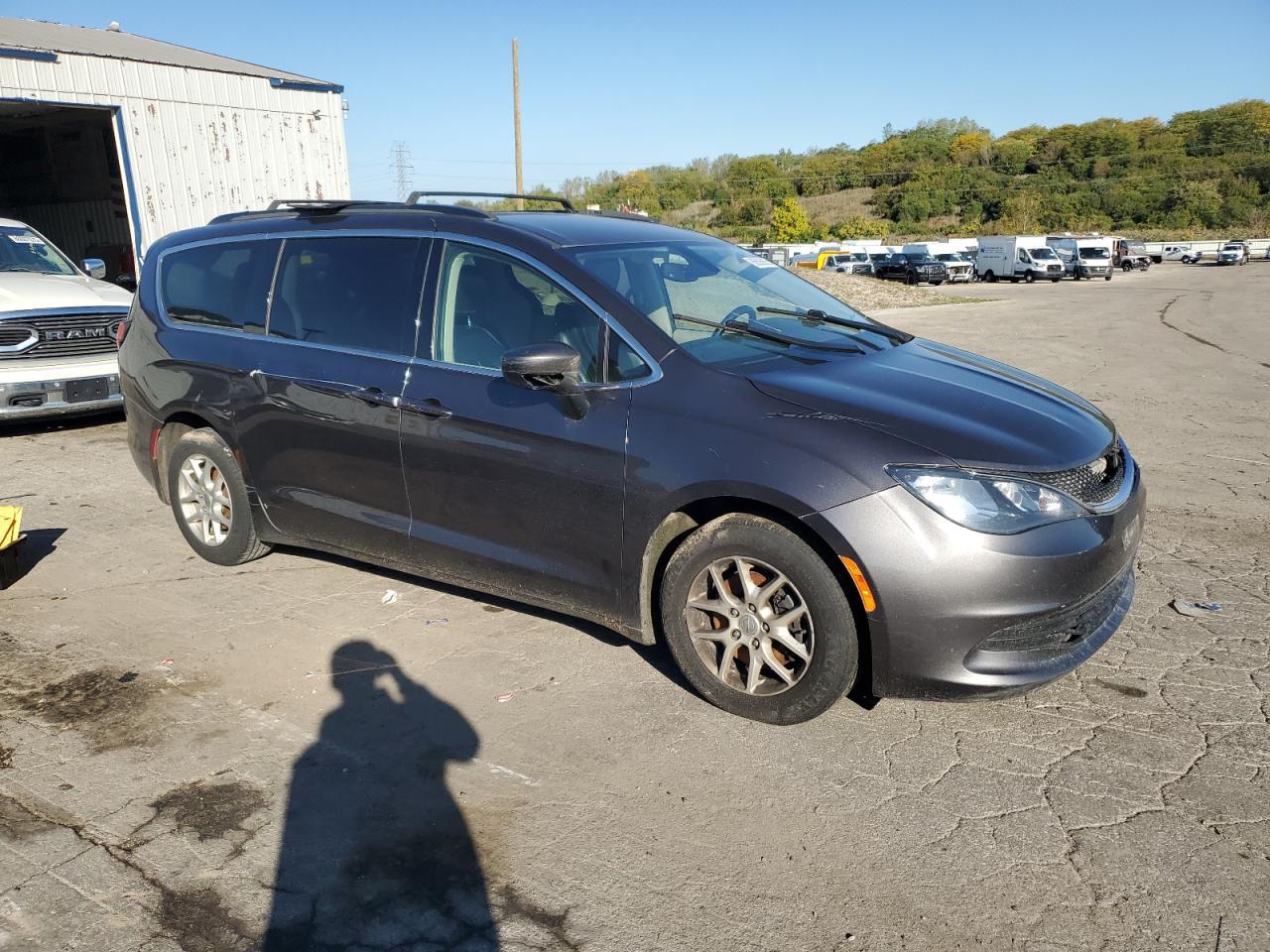 CHRYSLER VOYAGER
