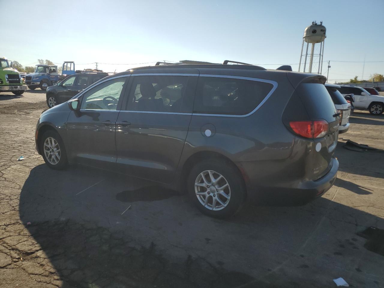 CHRYSLER VOYAGER