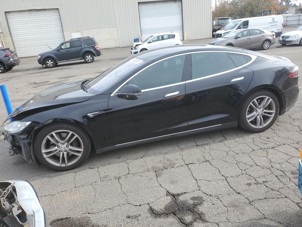 TESLA MODEL S
