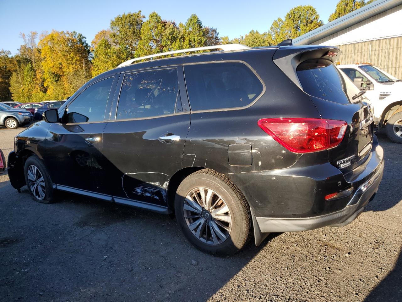 NISSAN PATHFINDER