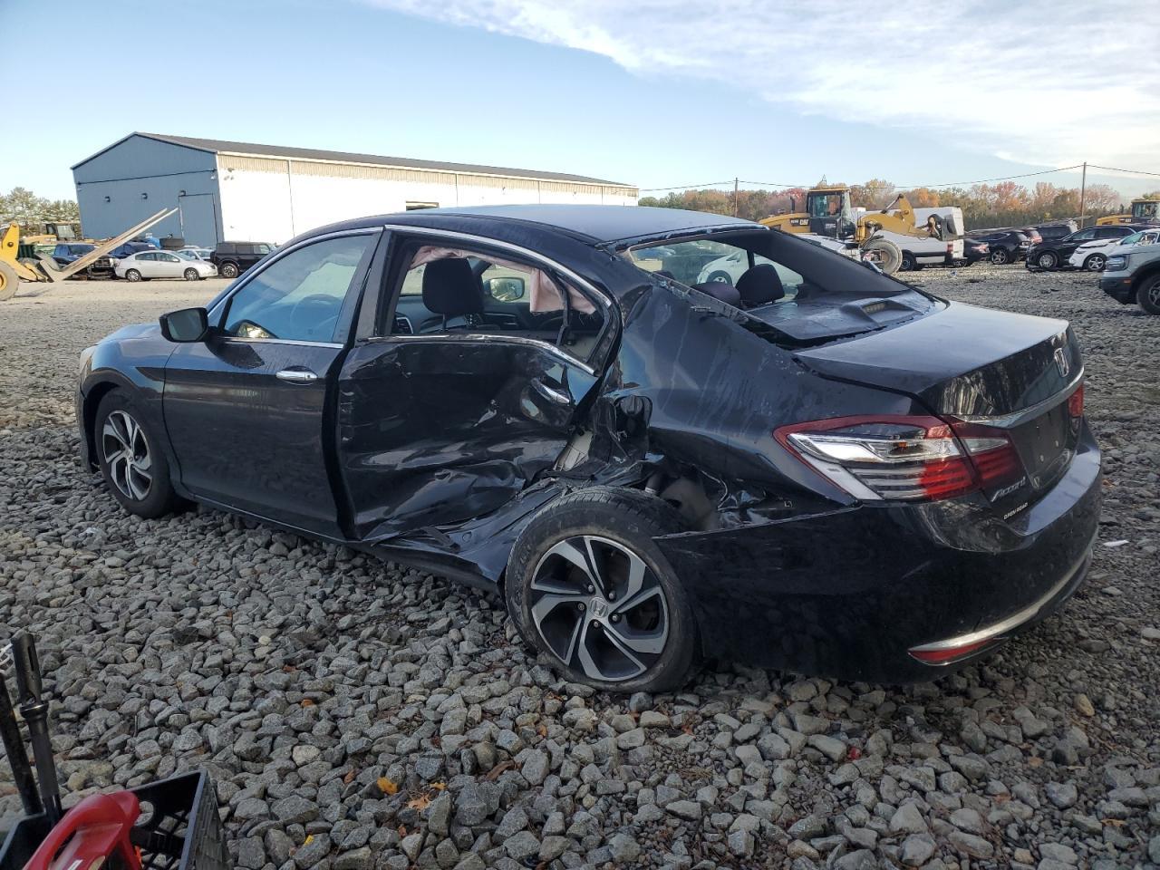 2017 HONDA ACCORD — фото 2