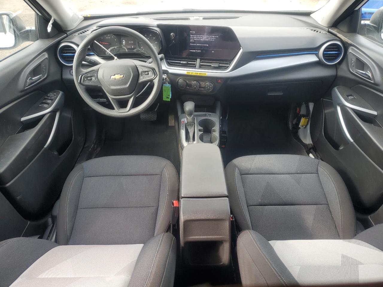 CHEVROLET TRAX