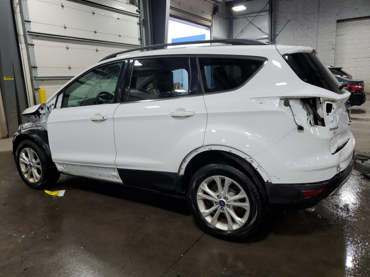 2018 FORD ESCAPE — фото 2