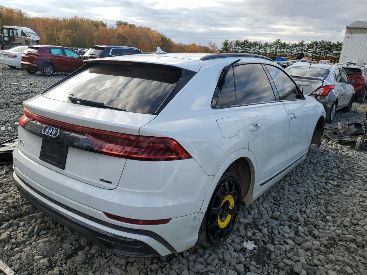 2019 AUDI Q8 — фото 3