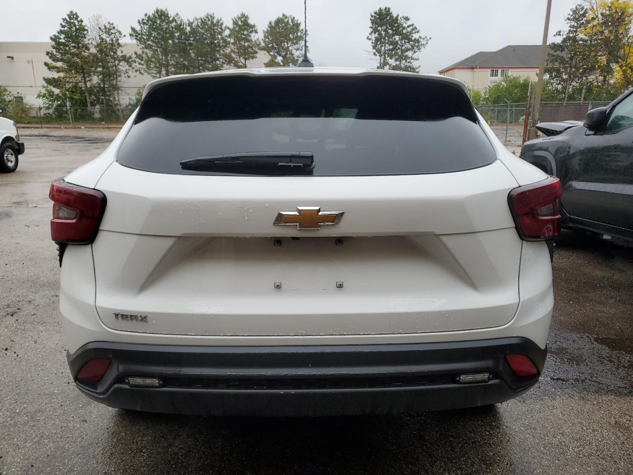 CHEVROLET TRAX