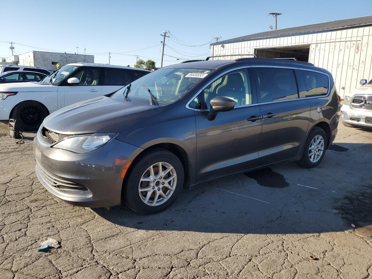 CHRYSLER VOYAGER