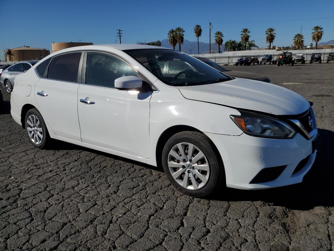 2016 NISSAN SENTRA — фото 4