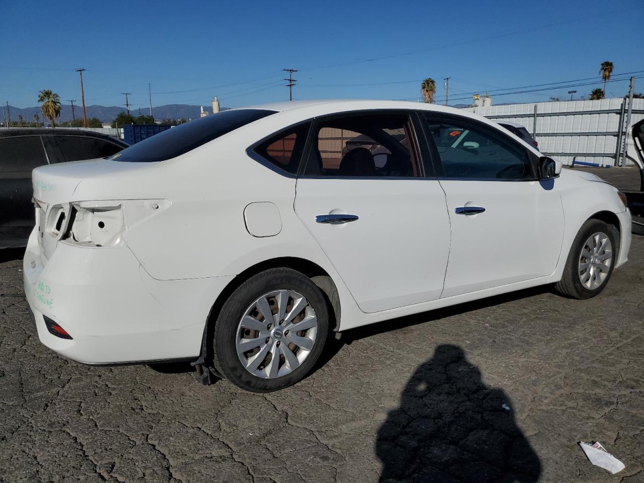 2016 NISSAN SENTRA — фото 3