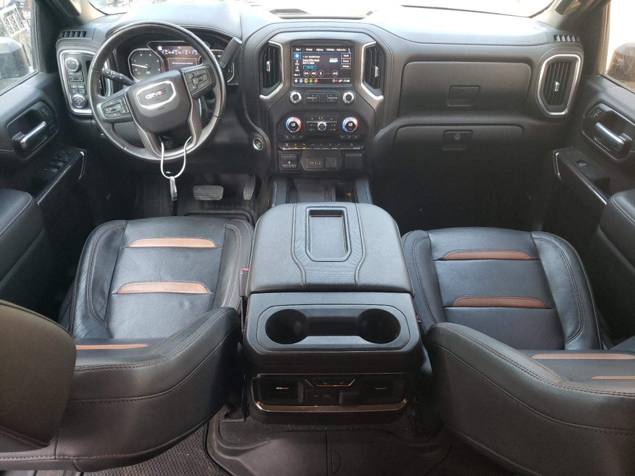 GMC SIERRA