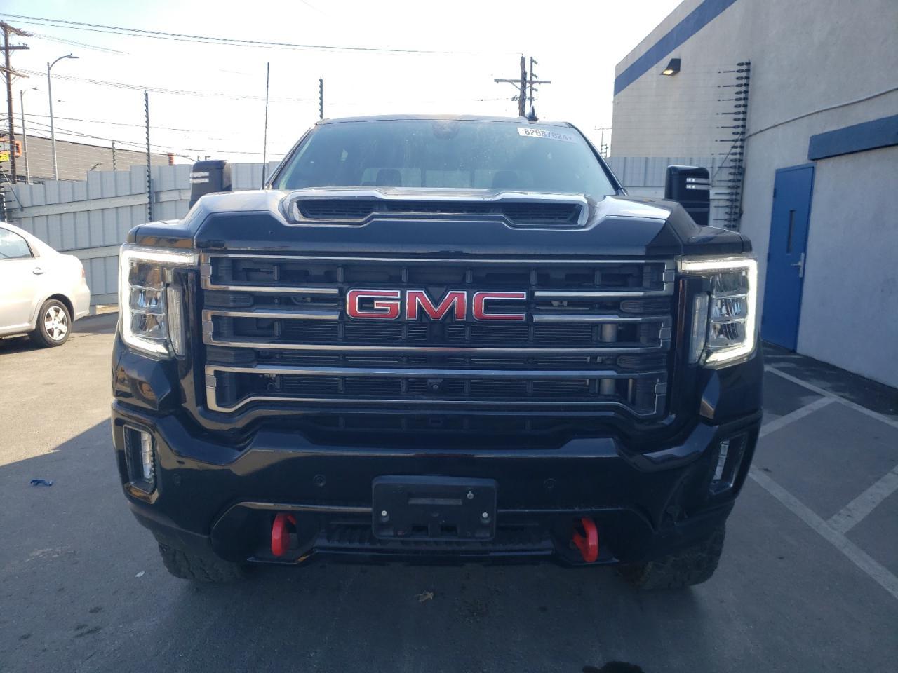 GMC SIERRA