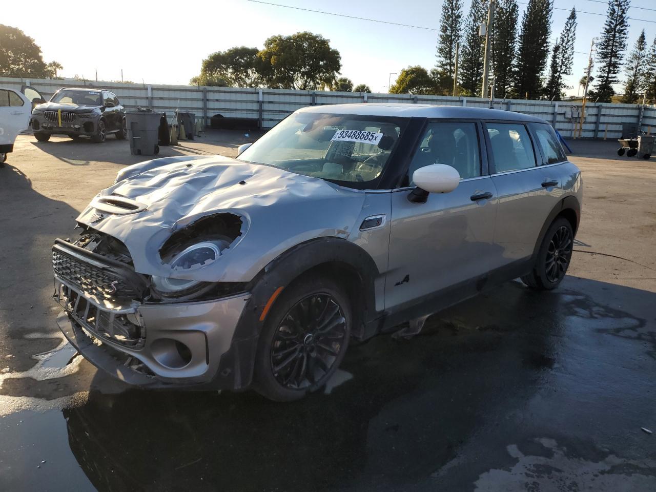 2023 MINI CLUBMAN — фото 1