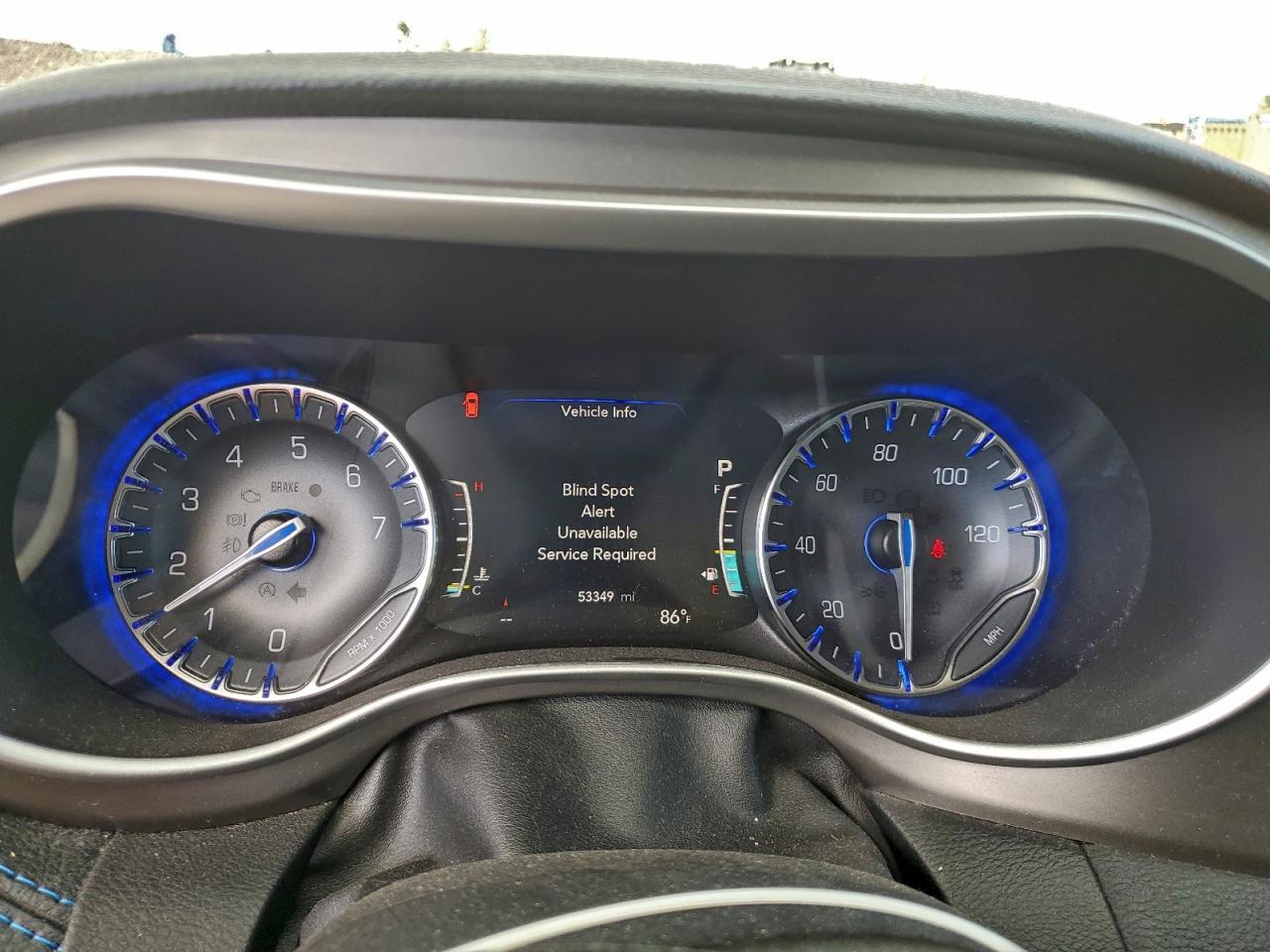 CHRYSLER PACIFICA