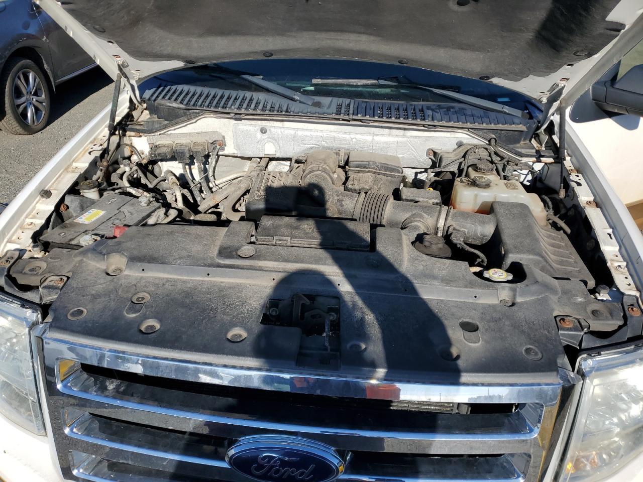 FORD EXPEDITION