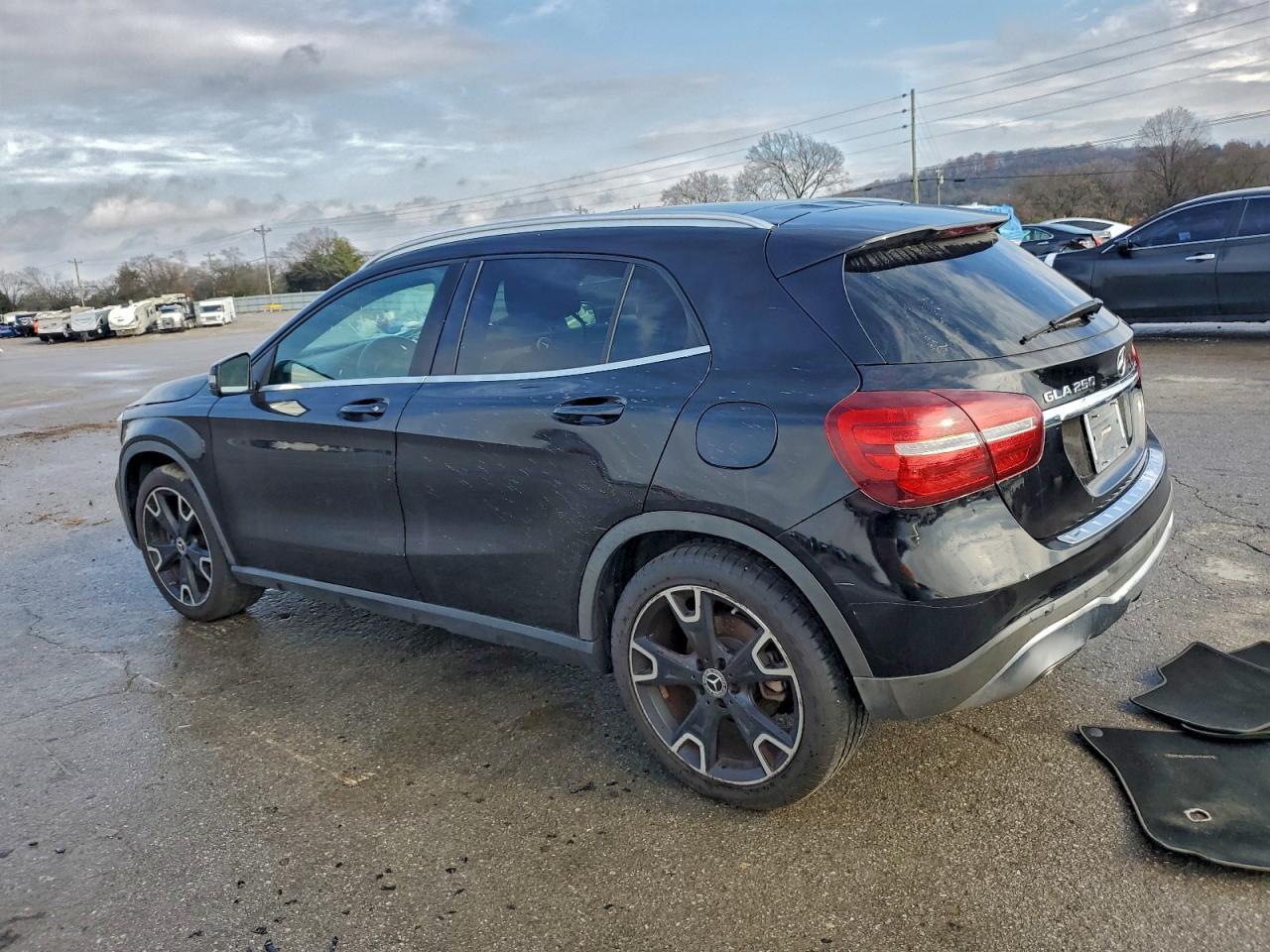 2019 MERCEDES-BENZ GLA-CLASS — фото 2