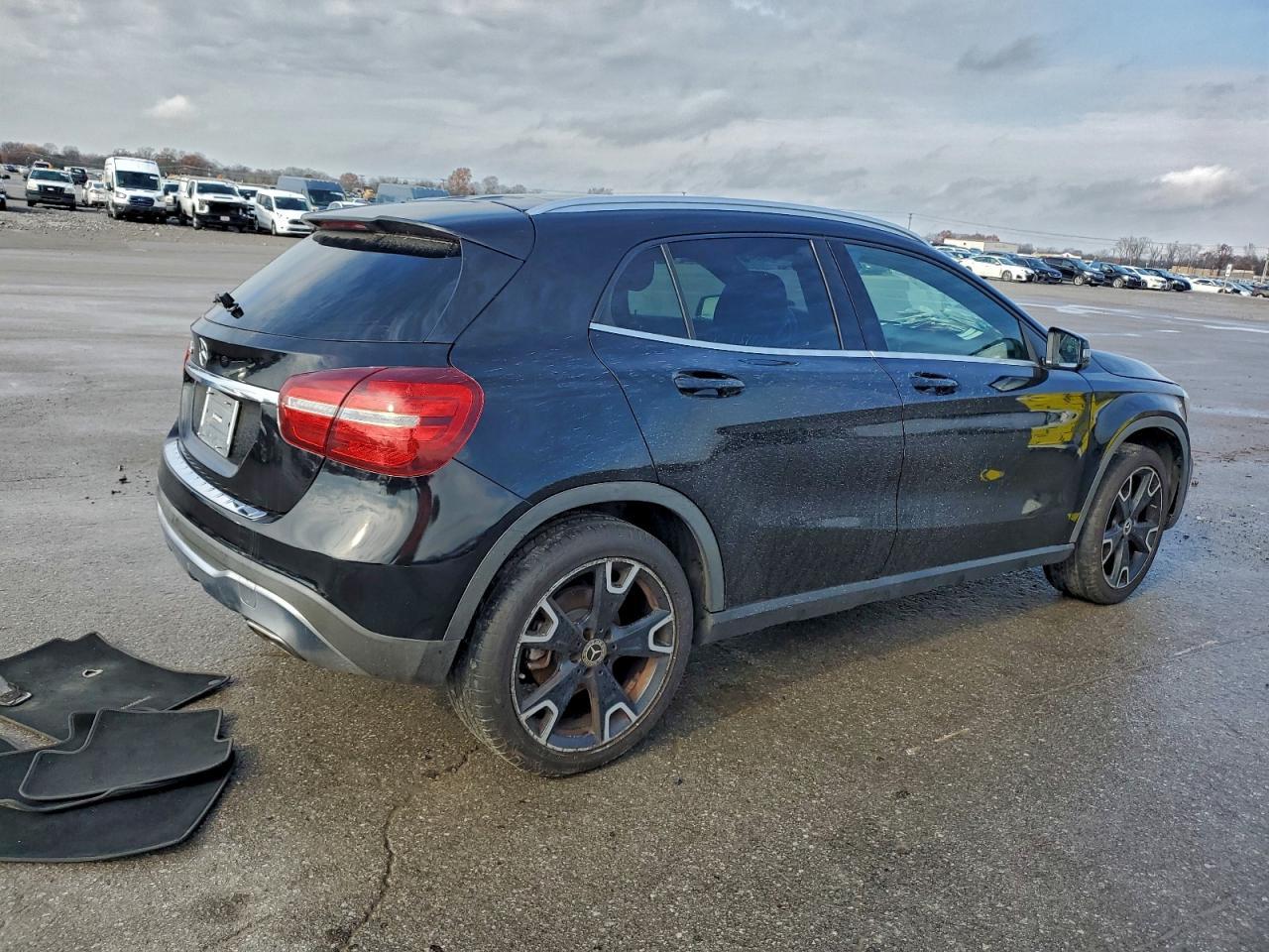 2019 MERCEDES-BENZ GLA-CLASS — фото 3