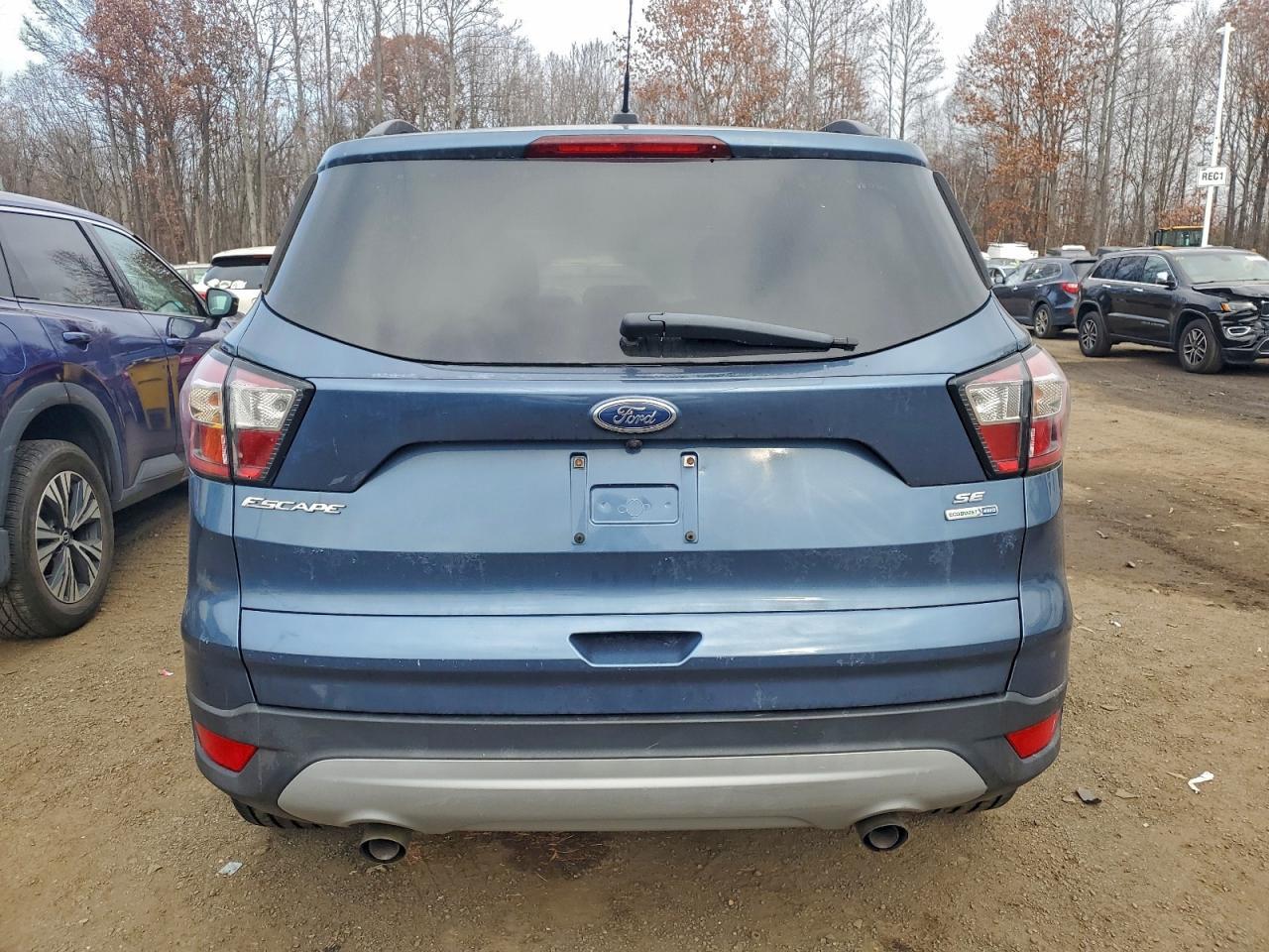 FORD ESCAPE
