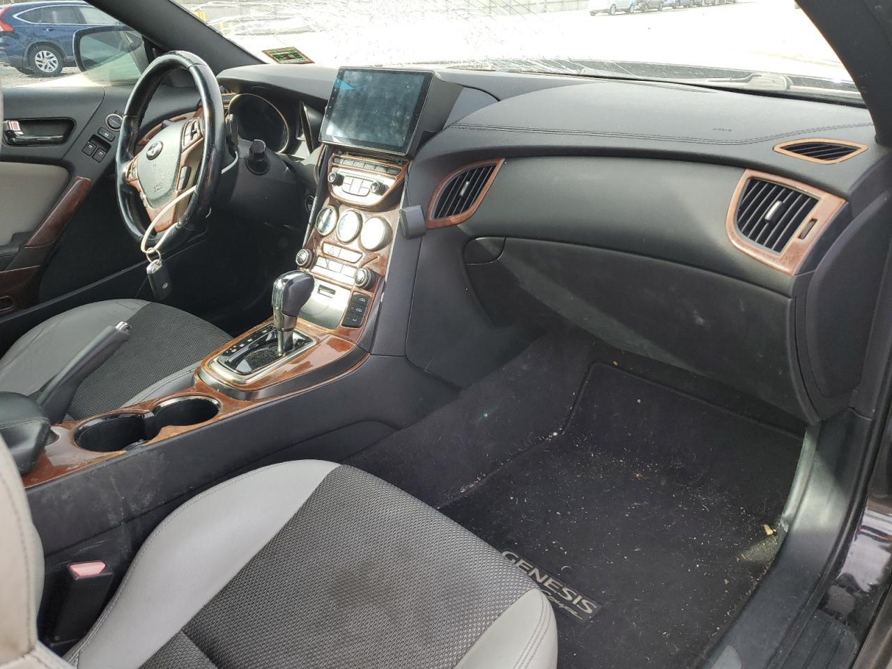HYUNDAI GENESIS COUPE