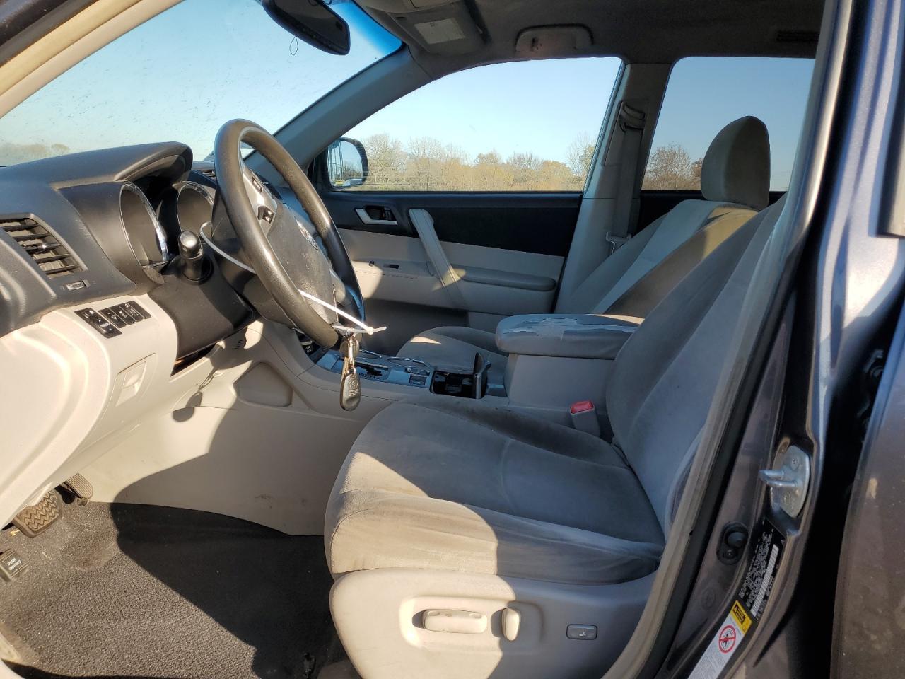 2013 TOYOTA HIGHLANDER — фото 7