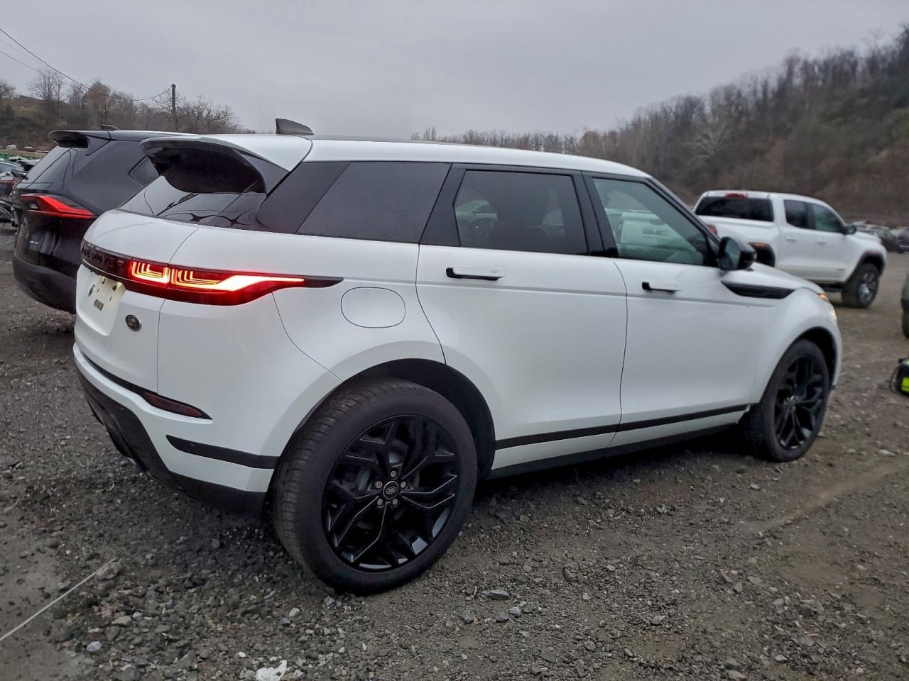 2023 LAND ROVER RANGE ROVER EVOQUE — фото 3