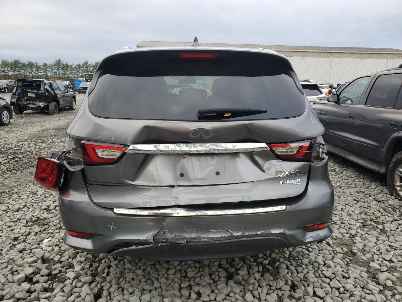 2017 INFINITI QX60 — фото 6