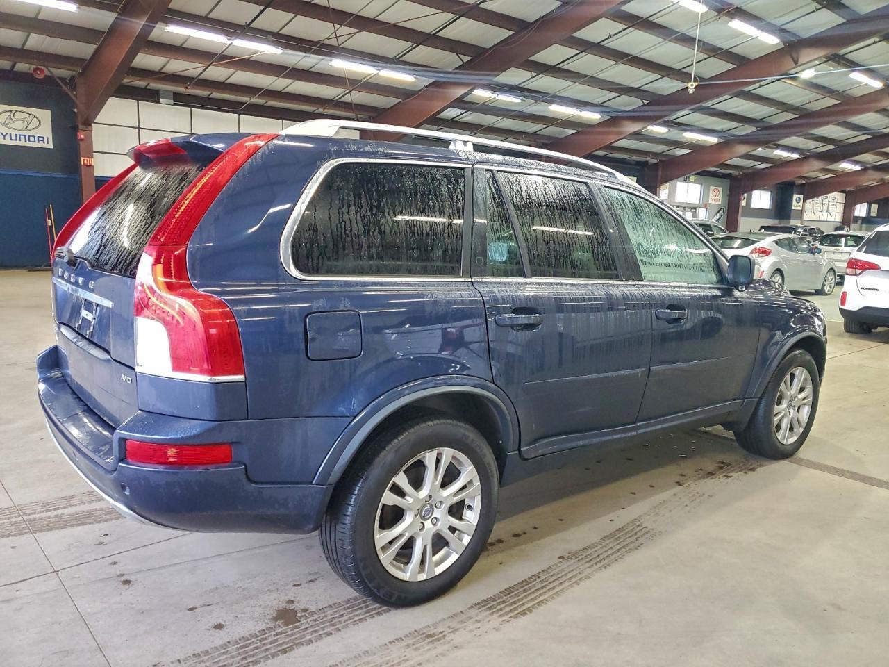 2013 VOLVO XC90 — фото 3