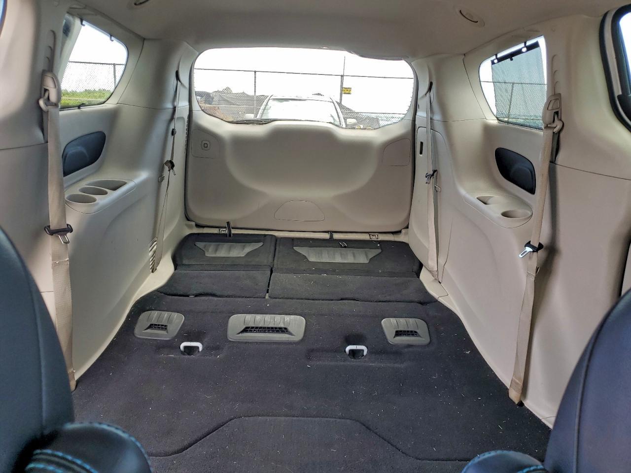 CHRYSLER PACIFICA
