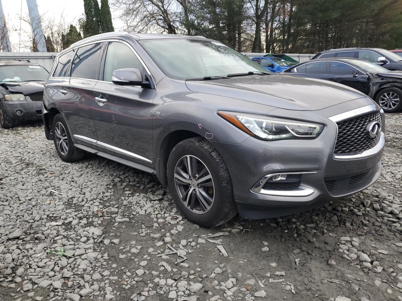 2017 INFINITI QX60 — фото 4