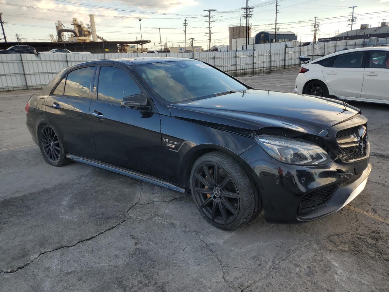 2015 MERCEDES-BENZ E-CLASS — фото 4