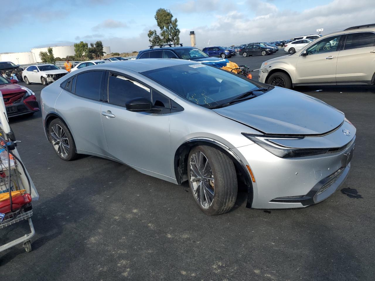 2024 TOYOTA PRIUS — фото 4
