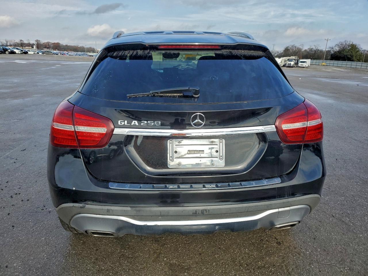 2019 MERCEDES-BENZ GLA-CLASS — фото 6