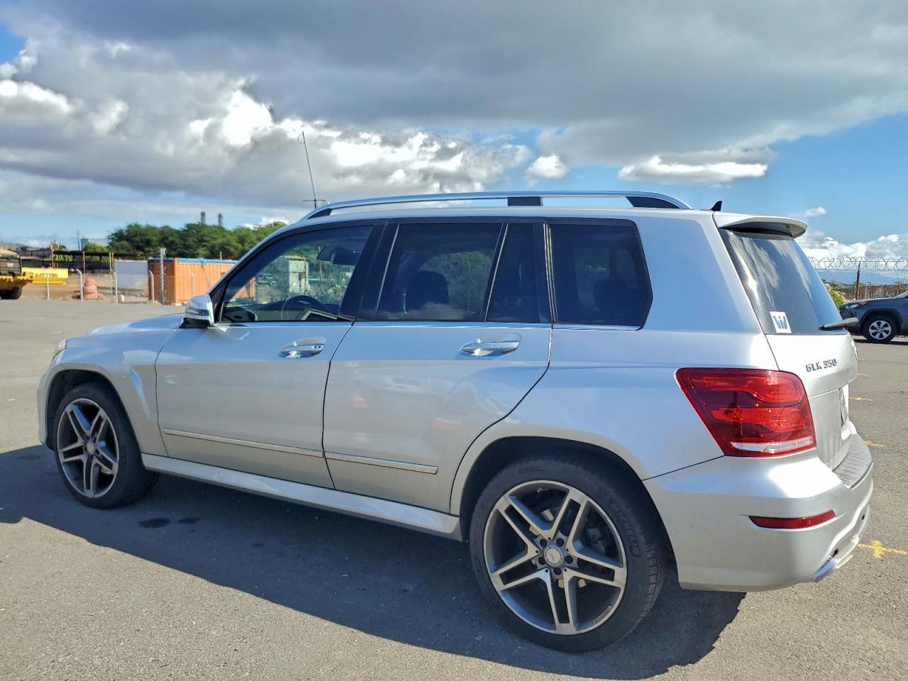 2015 MERCEDES-BENZ GLK-CLASS — фото 2