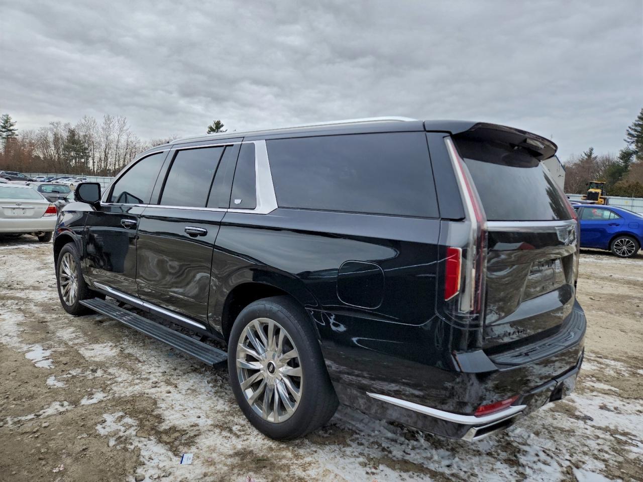 2021 CADILLAC ESCALADE — фото 2