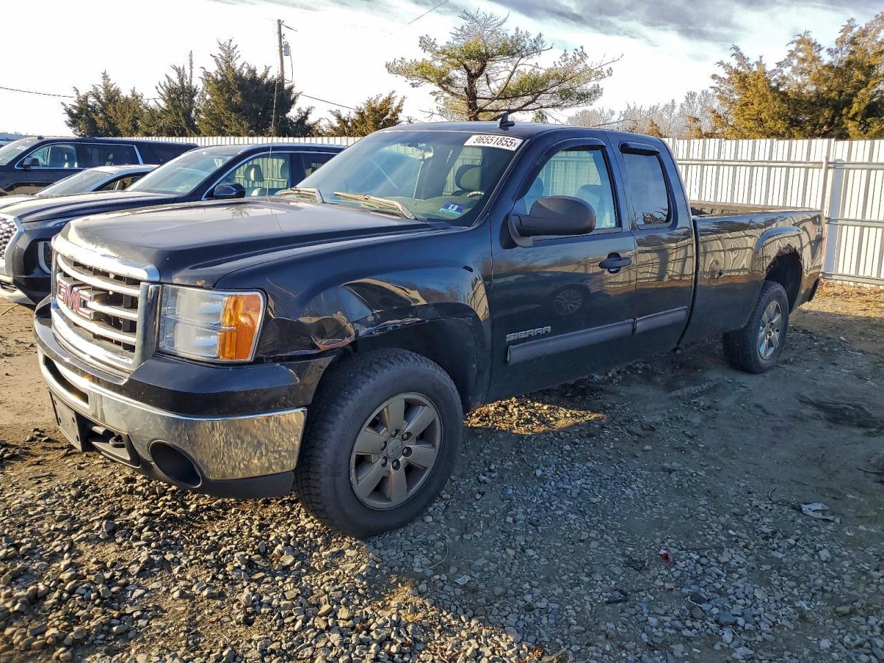 GMC SIERRA