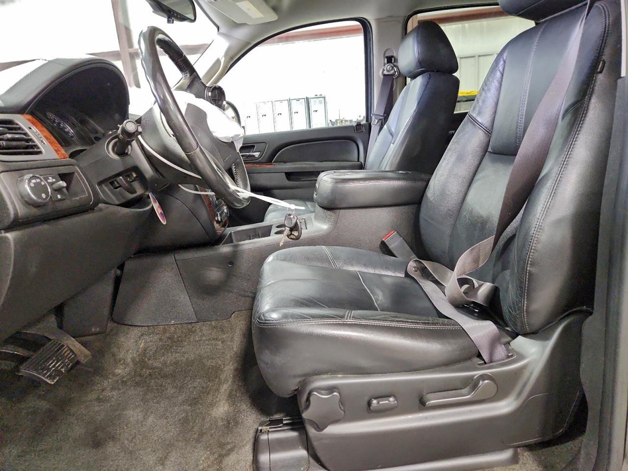 CHEVROLET TAHOE