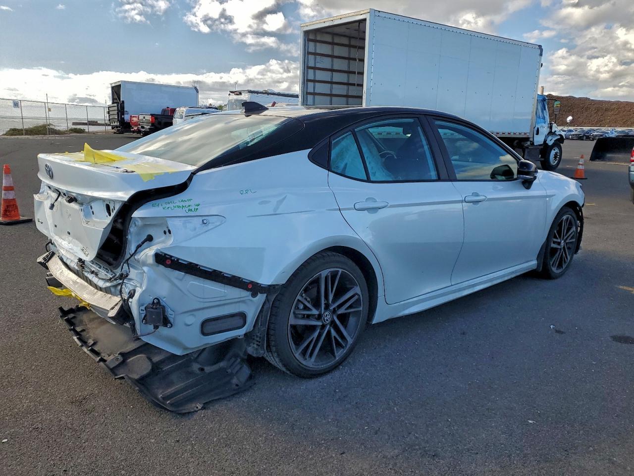 2025 TOYOTA CAMRY HYBRID — фото 3