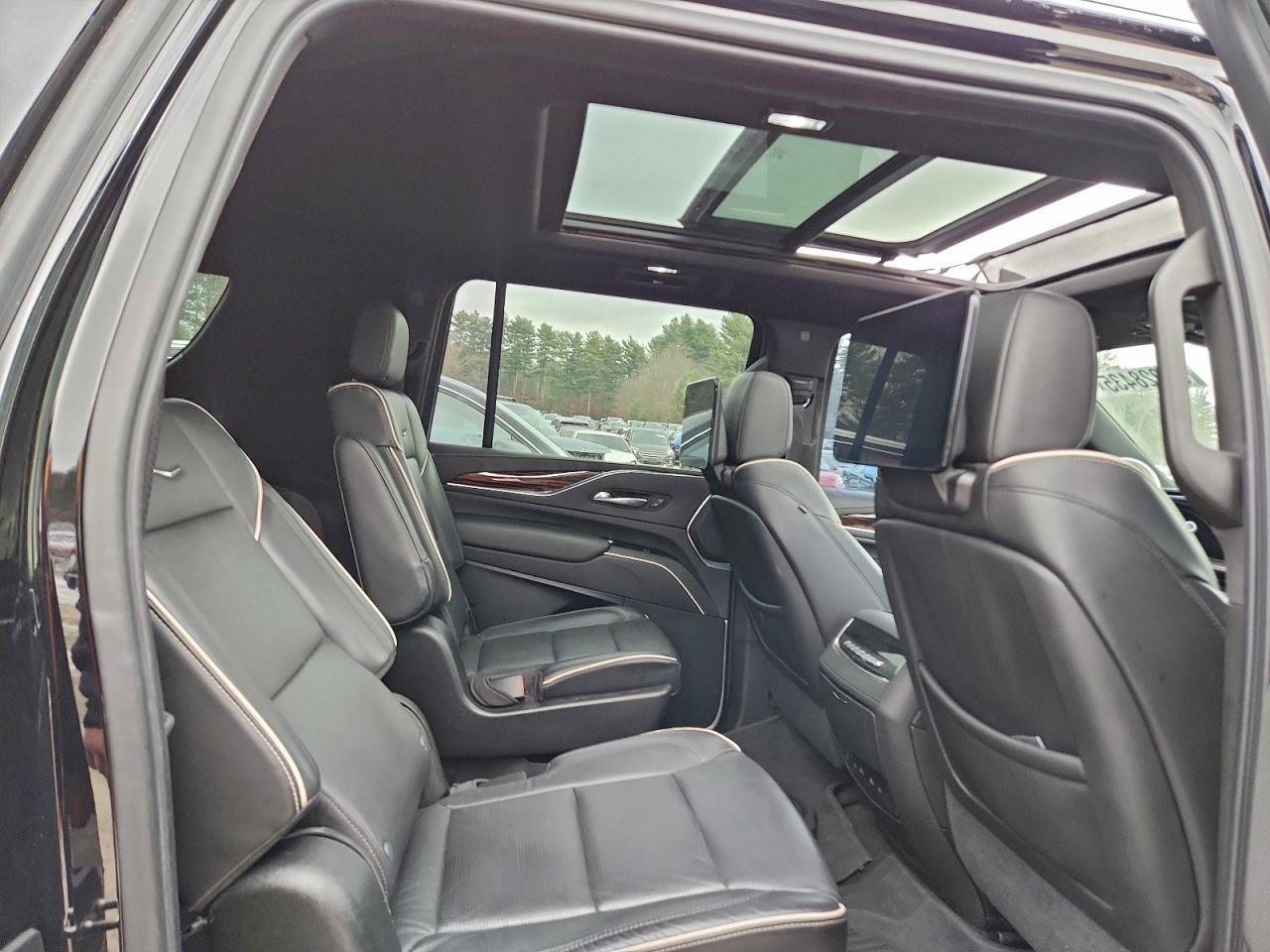 2021 CADILLAC ESCALADE — фото 11
