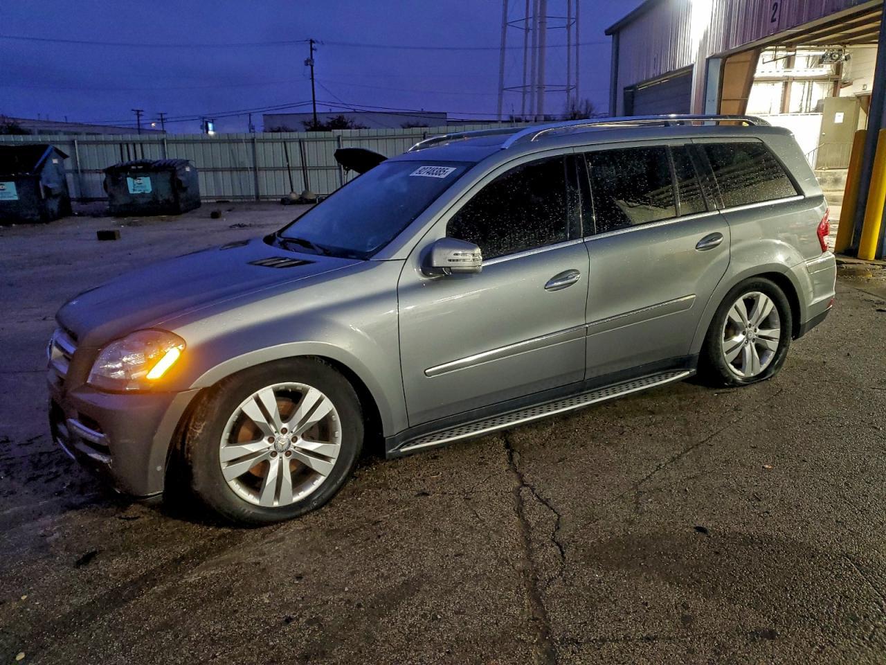 MERCEDES-BENZ GL-CLASS