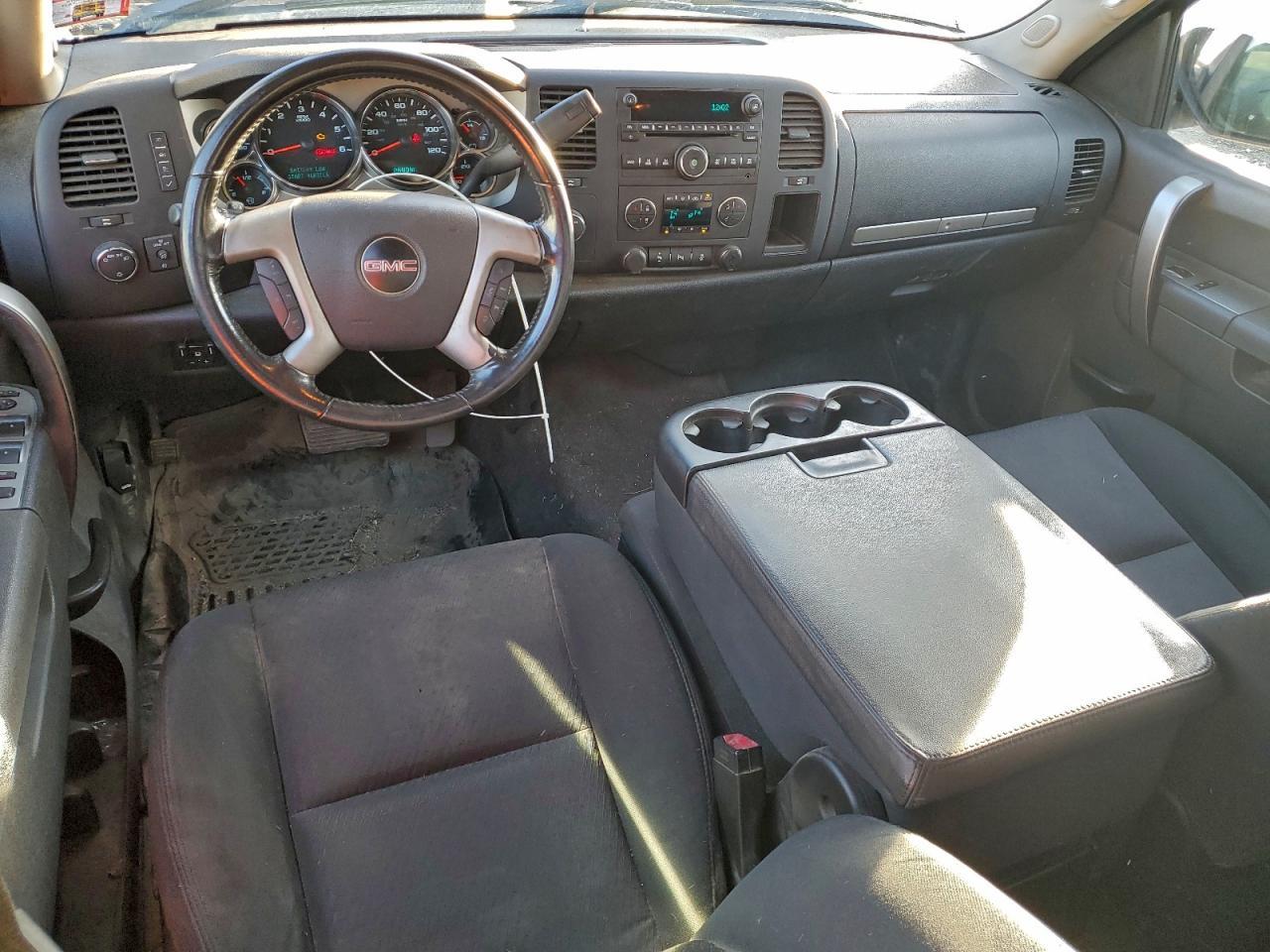 GMC SIERRA