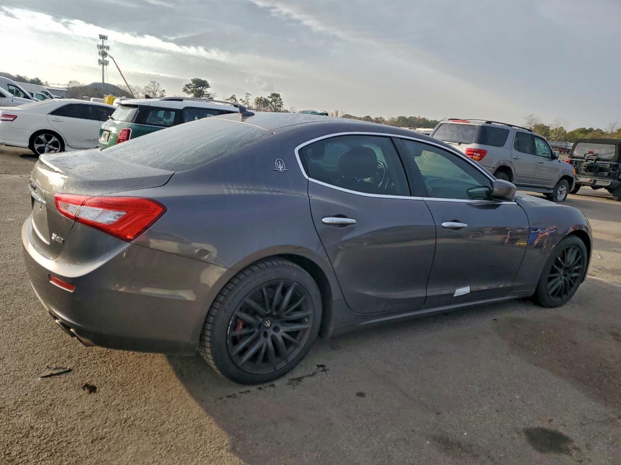 MASERATI GHIBLI