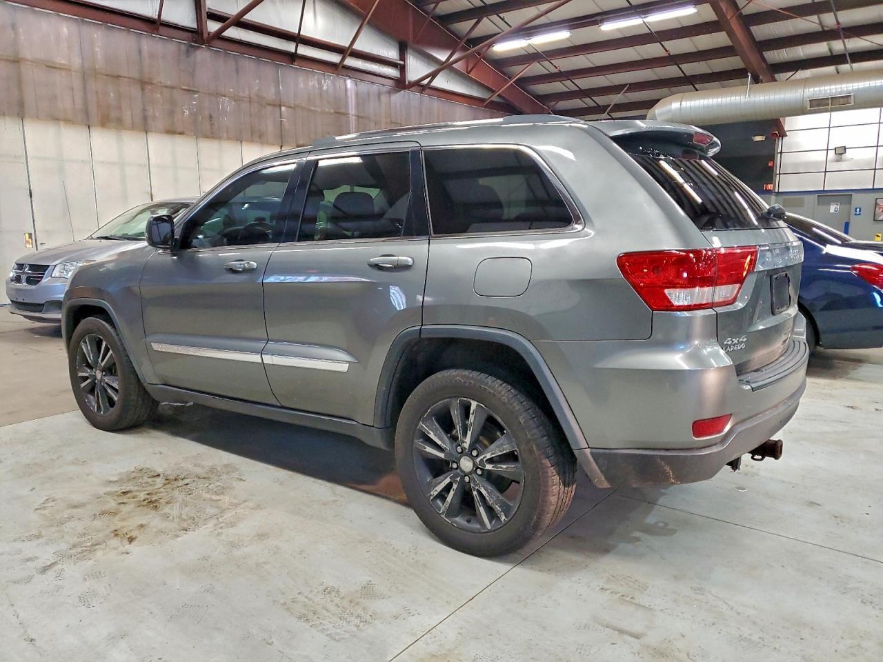 2012 JEEP GRAND CHEROKEE — фото 2