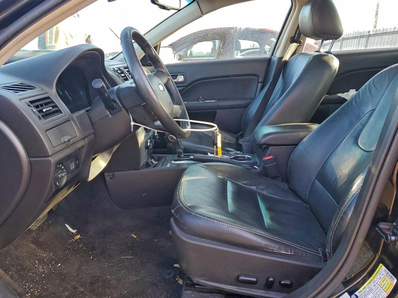 FORD FUSION