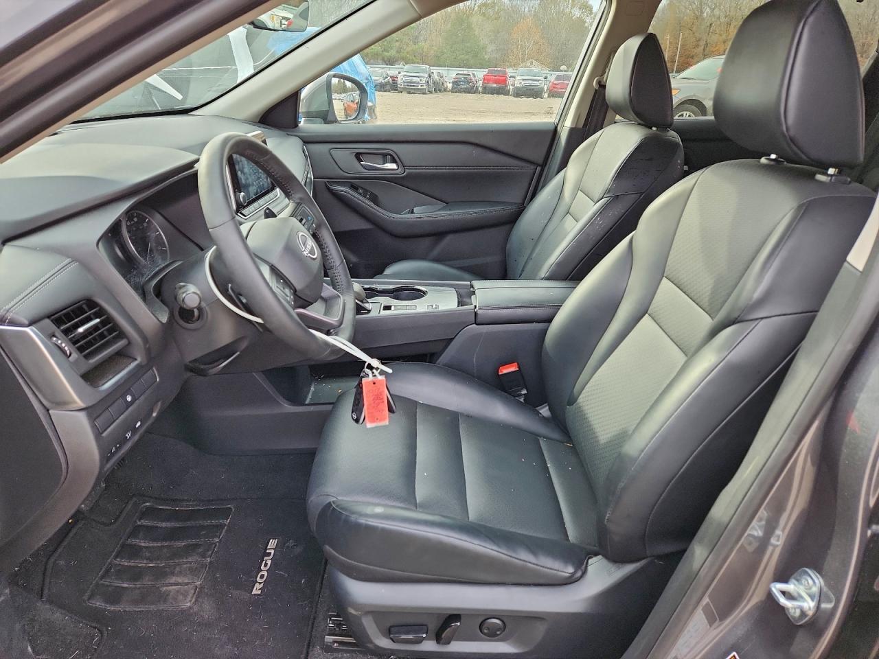 NISSAN ROGUE